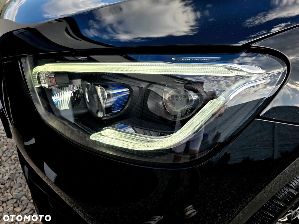Mercedes-Benz GLC - 29