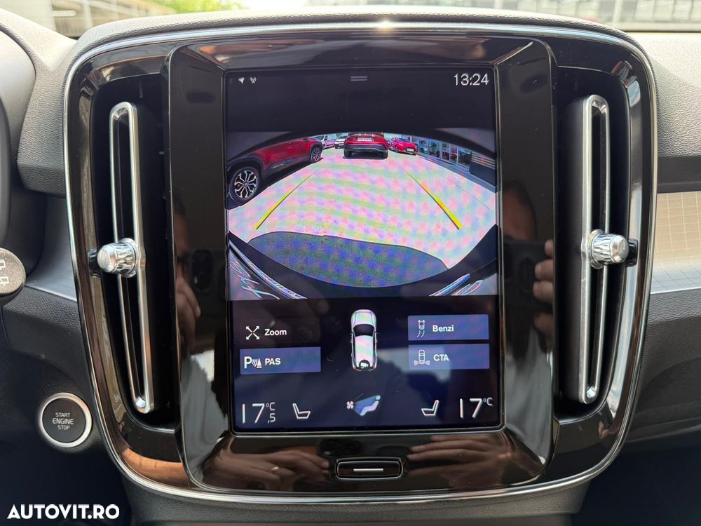 Volvo XC 40 T5 Twin Engine DKG Momentum Pro - 22