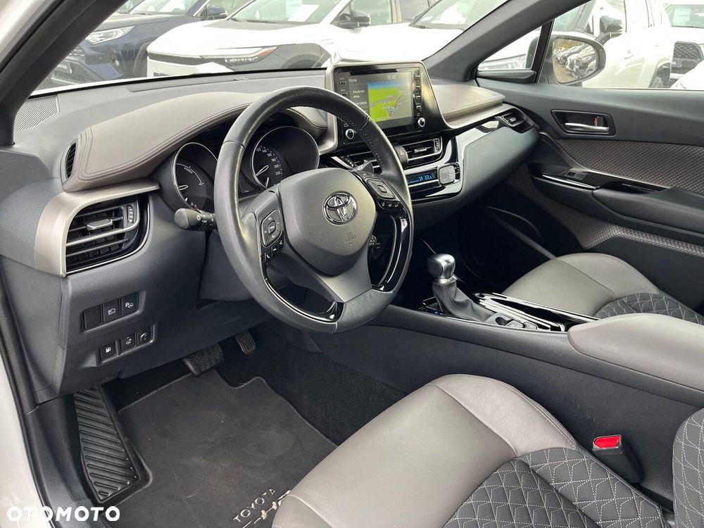 Toyota C-HR 1.8 Hybrid Executive - 4