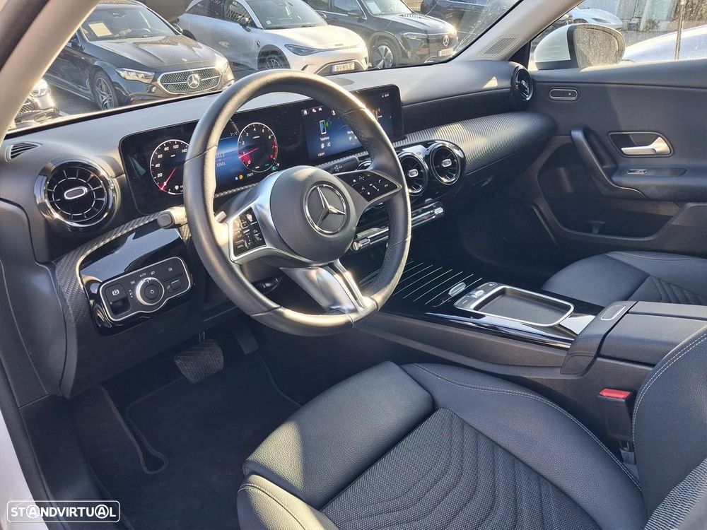 Mercedes-Benz A 200 Standard - 10