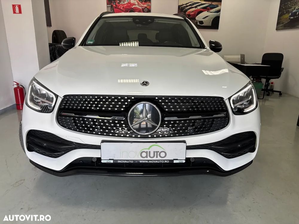 Mercedes-Benz GLC 300 de 4Matic 9G-TRONIC AMG Line Plus - 2