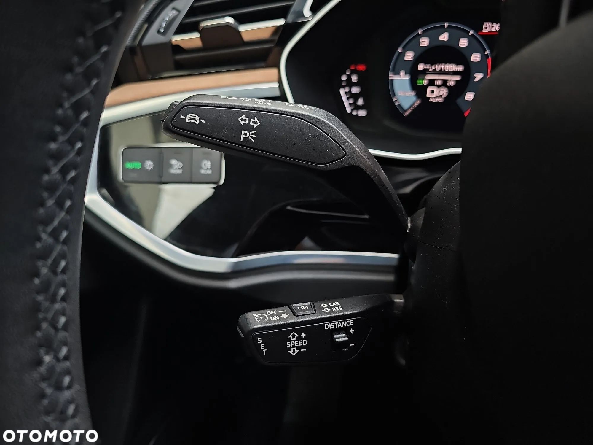 Audi Q3 Sportback 40 TFSI Quattro S-Line S tronic - 25