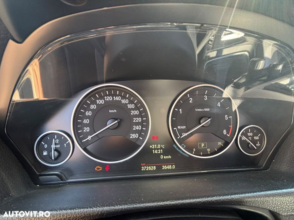 BMW Seria 3 320d Aut. - 20