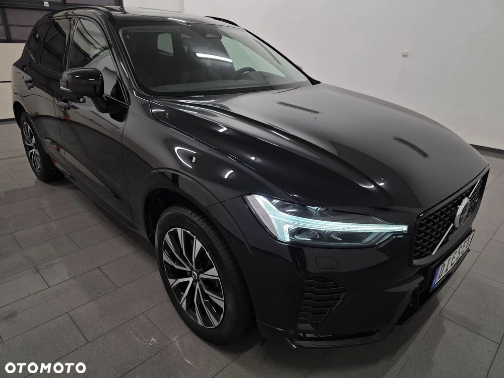 Volvo XC 60 B4 D Geartronic RDesign - 32