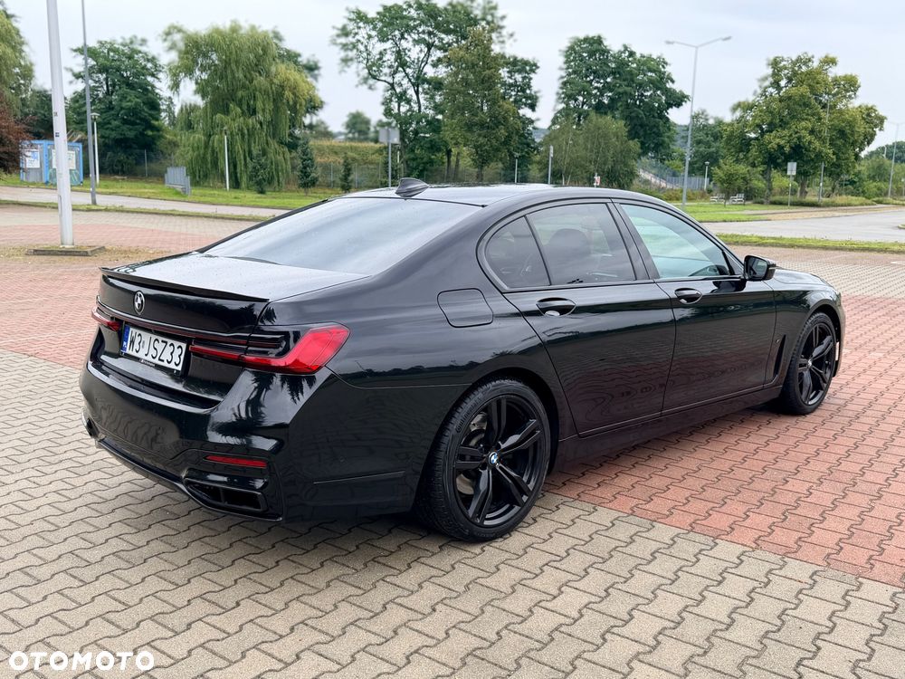 BMW Seria 7 740d xDrive - 10