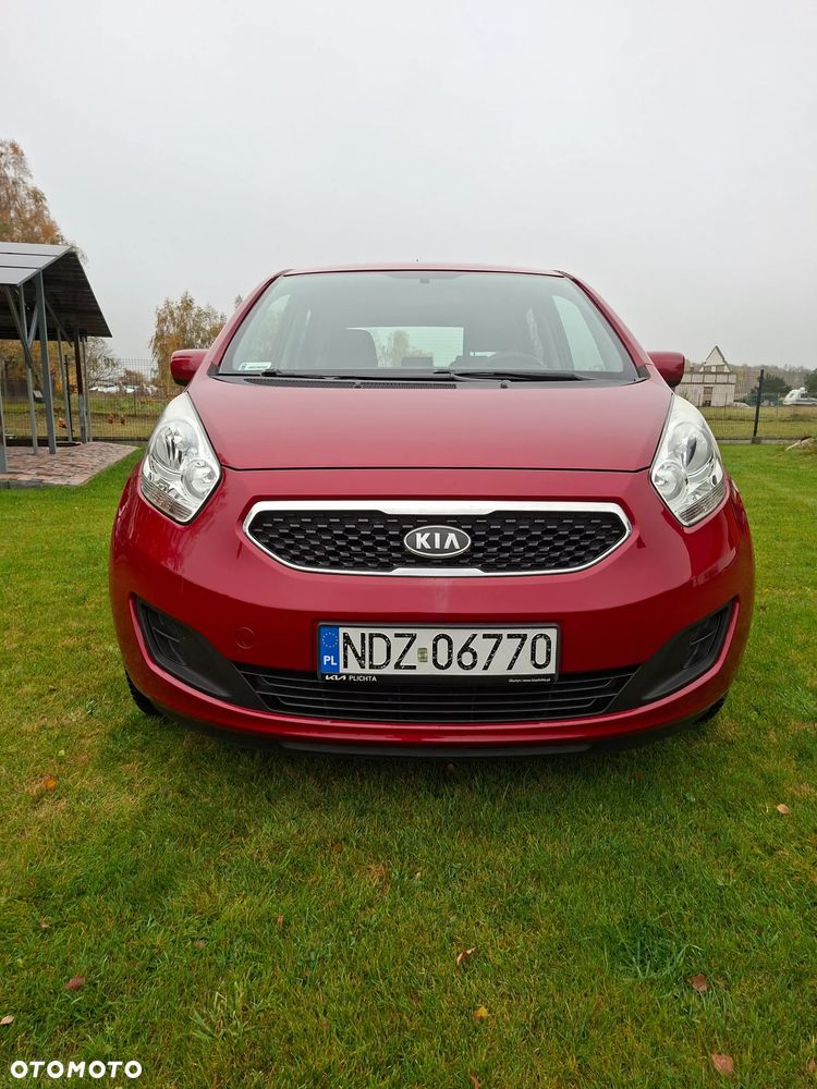 Kia Venga 2012 photo 3
