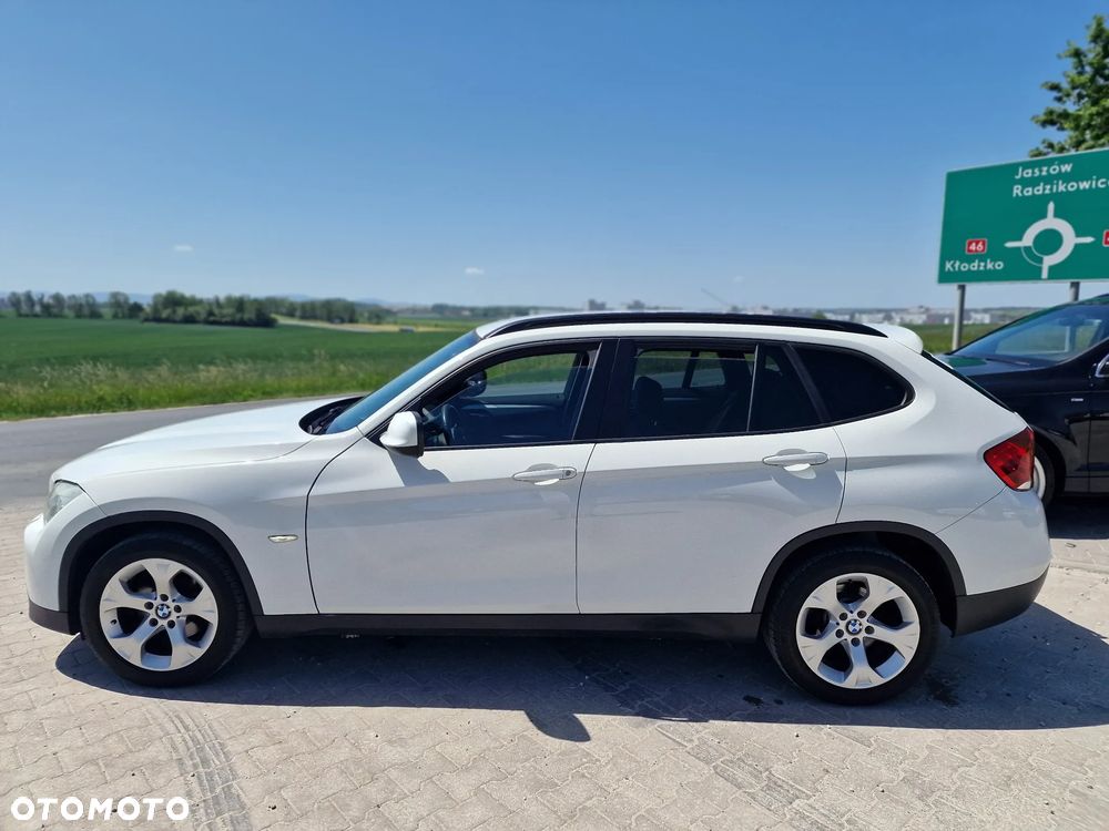 BMW X1 sDrive18d xLine - 15