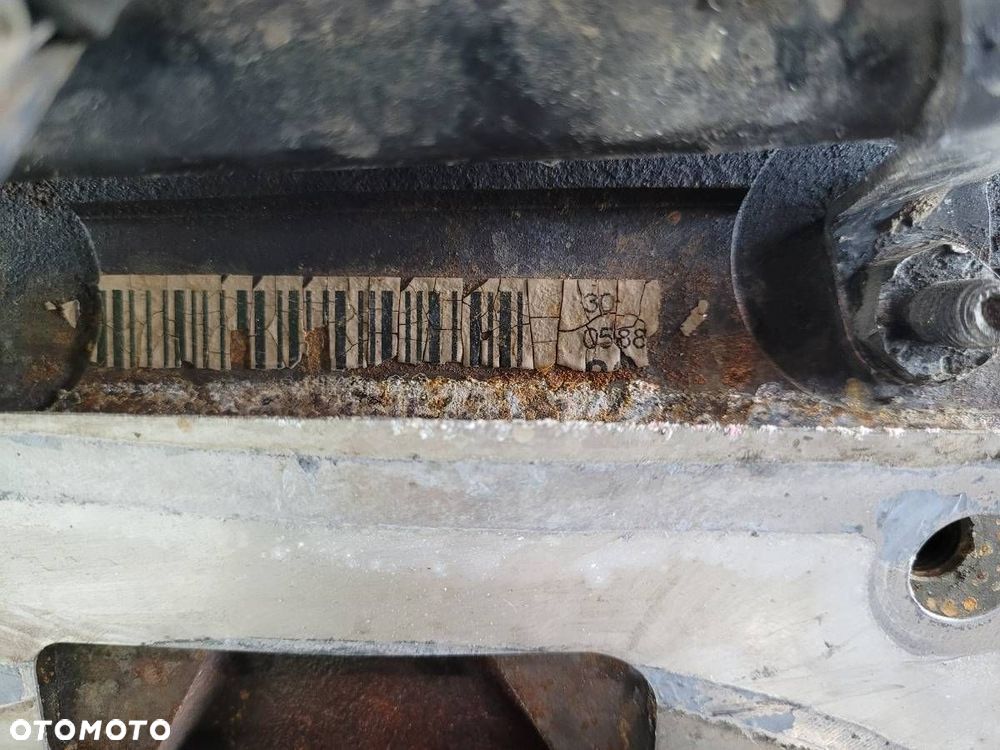 SILNIK KOMPLETNY BKD 2.0 TDI 140 VW GOLF V - 6