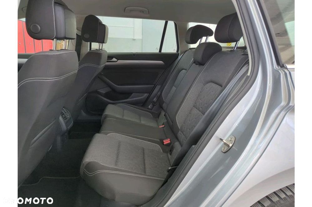 Volkswagen Passat Variant 1.5 TSI EVO Business - 7