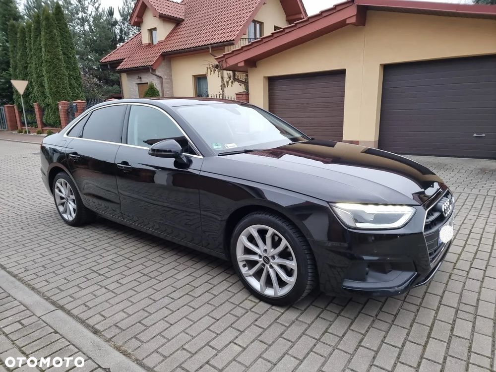 Audi A4 Limousine - 4