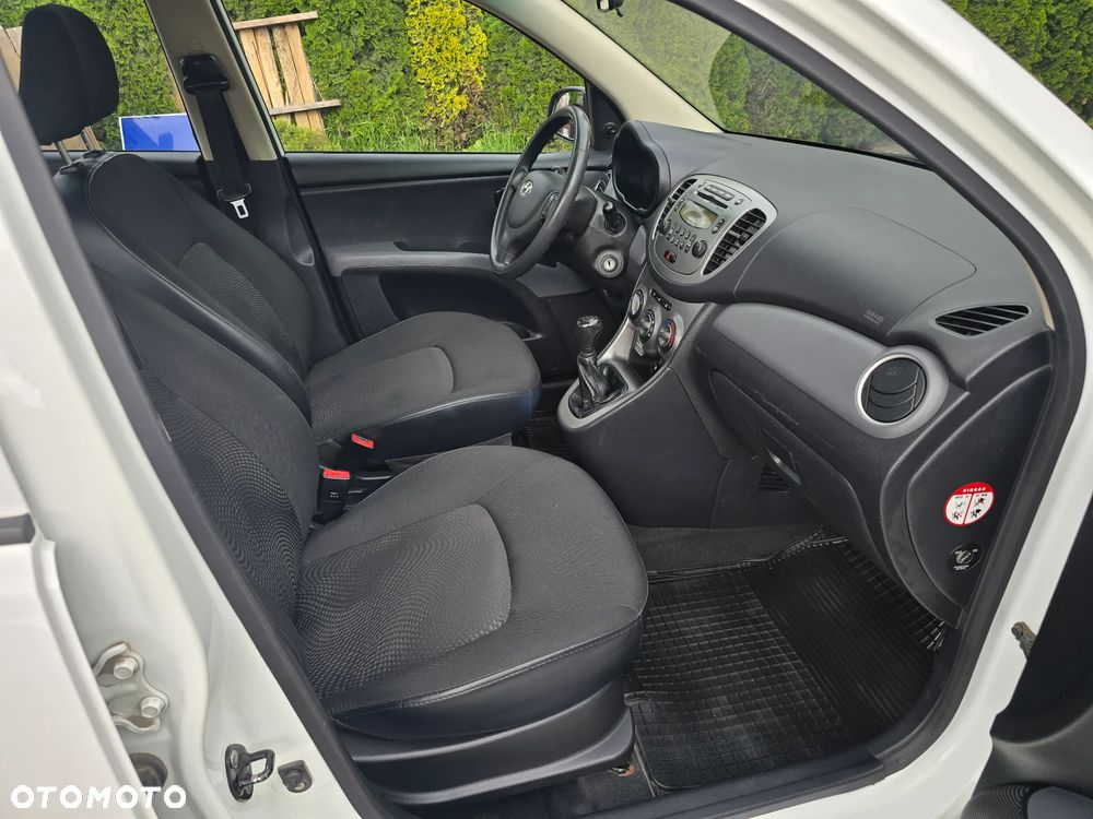 Hyundai i10 1.1 FIFA WM Edition - 7