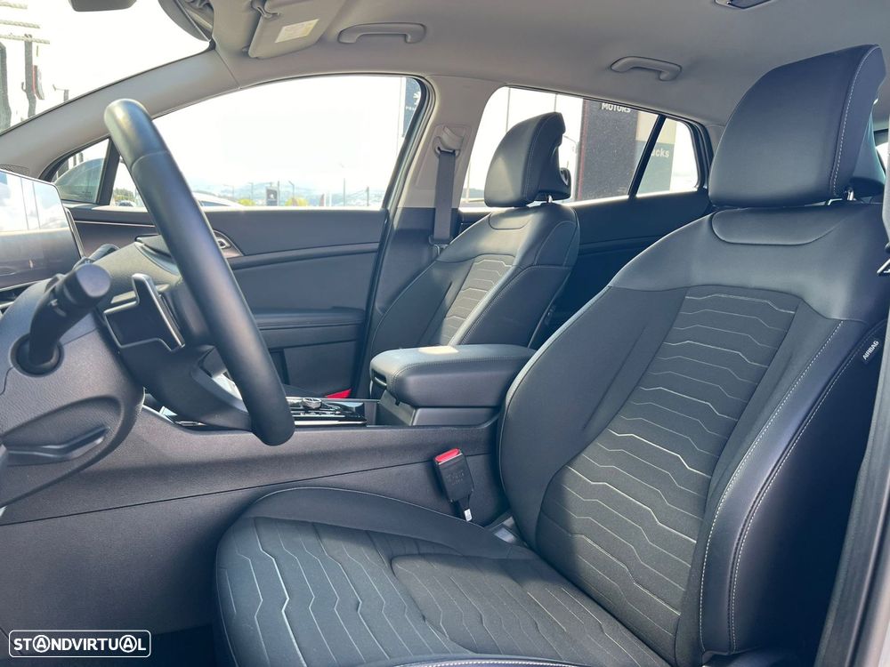 Kia Sportage 1.6 T-GDi HEV Drive - 12