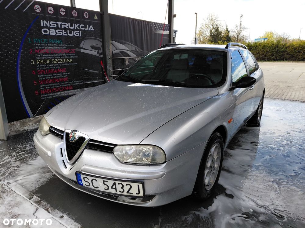 Alfa Romeo 156 2.5 V6 - 2
