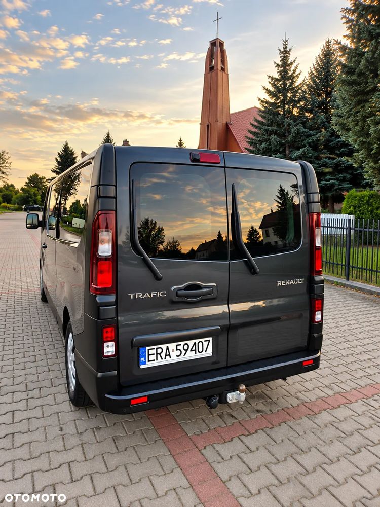 Renault Trafic 2021 photo 4