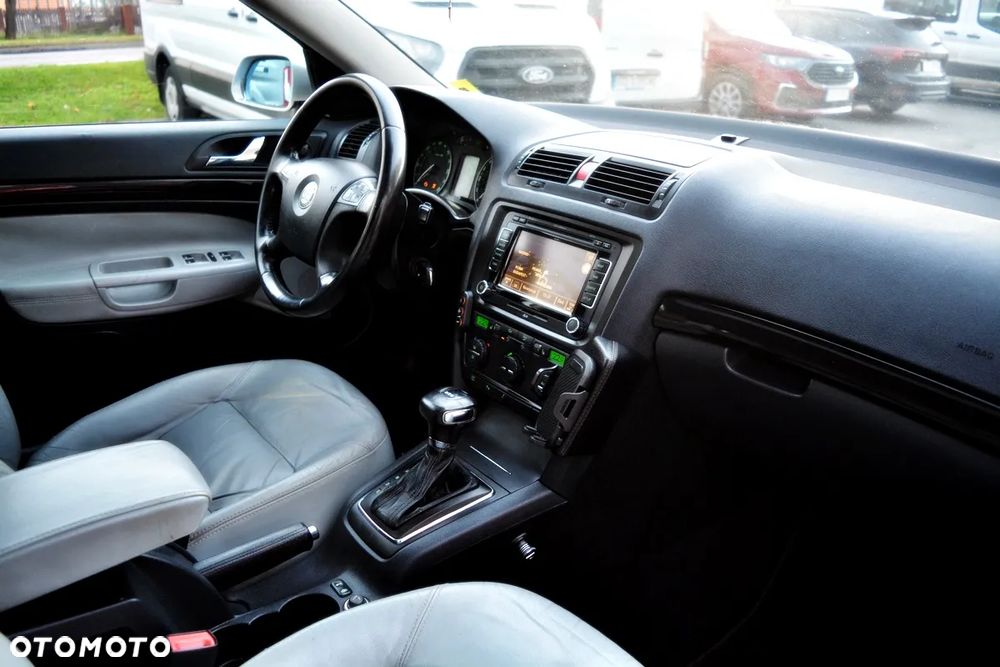 Skoda Octavia 2.0 TDI DPF DSG Laurin & Klement - 13