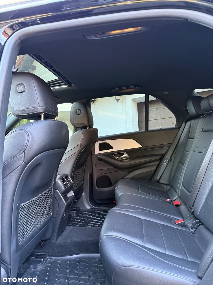 Mercedes-Benz GLE - 16
