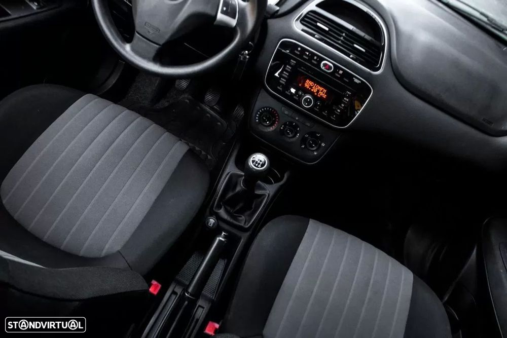 Fiat Punto 1.3 M-Jet Easy S&S - 30