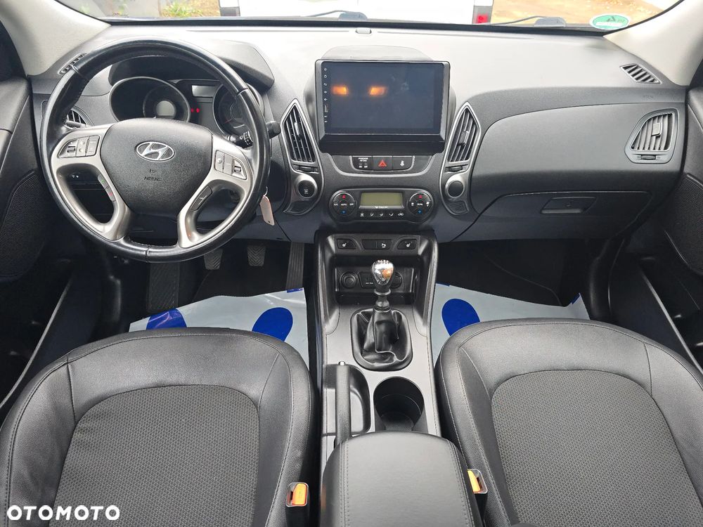 Hyundai ix35 blue 1.6 2WD Finale - 7
