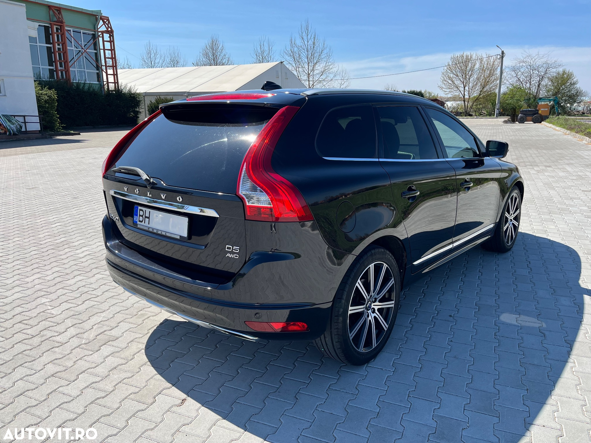 Volvo XC 60 D5 AWD Aut. Momentum - 17