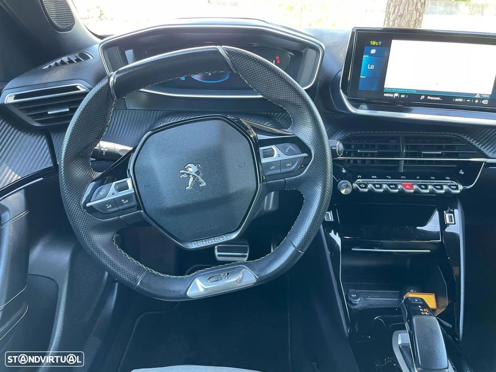 Peugeot e-2008 GT - 33