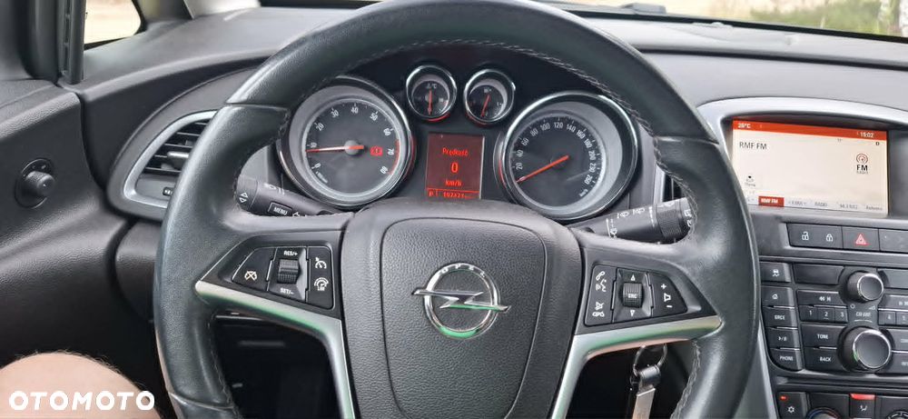 Opel Astra 1.6 T SIDI Cosmo EU6 - 9