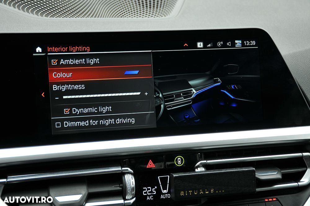 BMW Seria 3 330e Aut. M Sport - 16