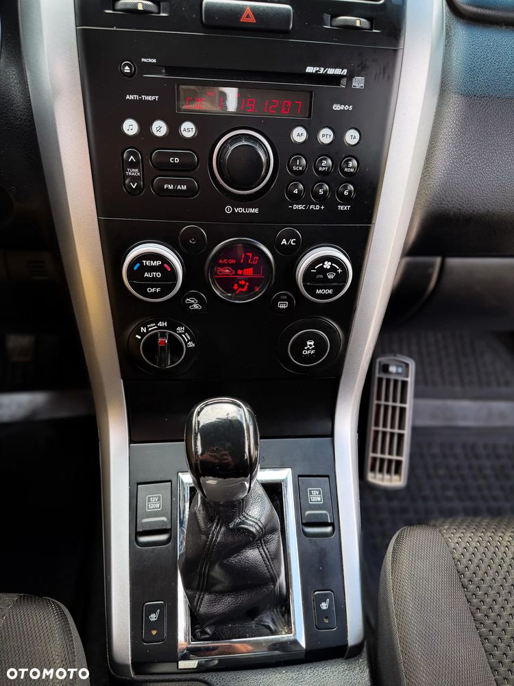 Suzuki Grand Vitara 1.9 DDiS Comfort EU5 - 9