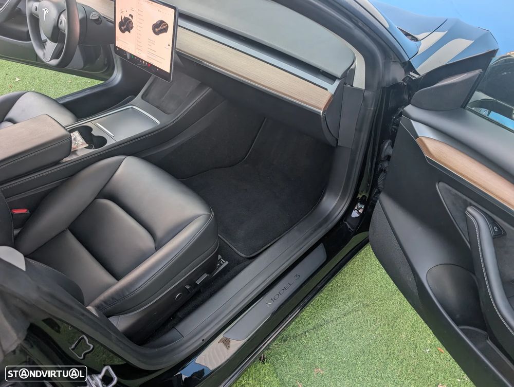 Tesla Model 3 Performance Dual Motor AWD - 13