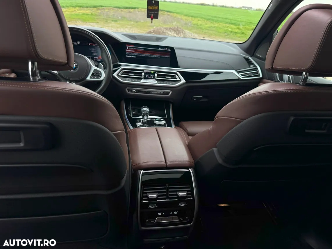 BMW X5 M M50d - 16
