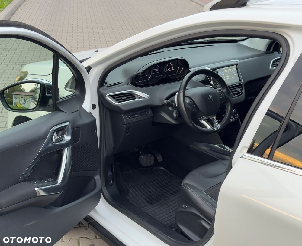 Peugeot 2008 e-HDi FAP 92 ETG6 STOP & START Allure - 9