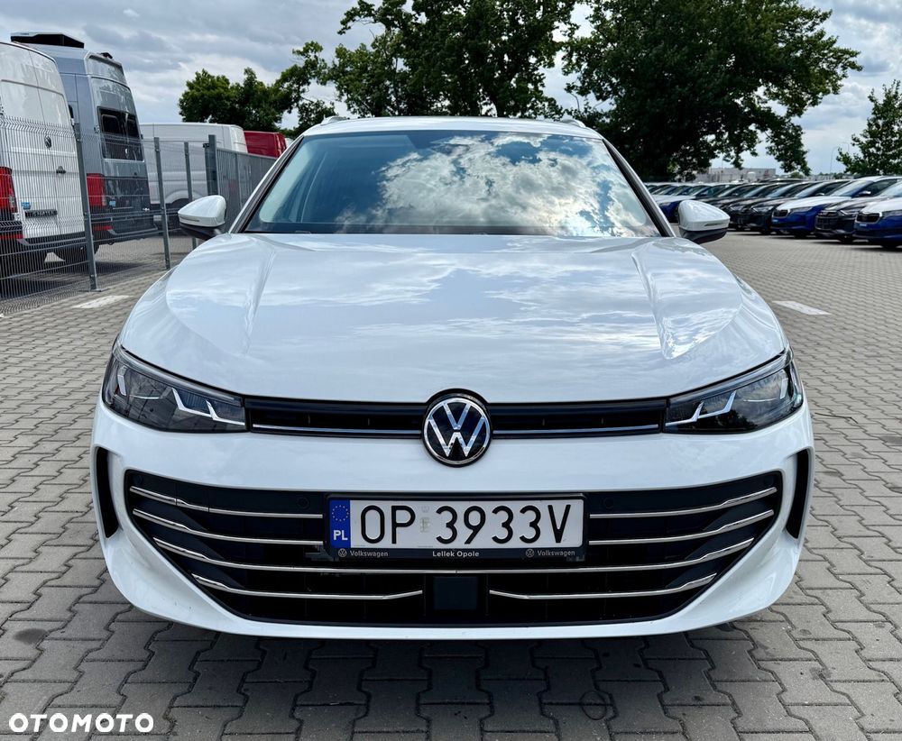 Volkswagen Passat - 3