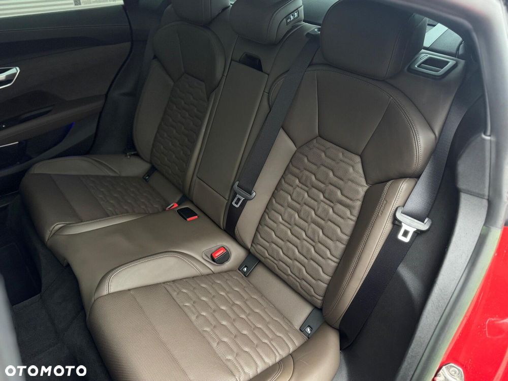 Audi e-tron GT 60 93kWh Quattro - 29