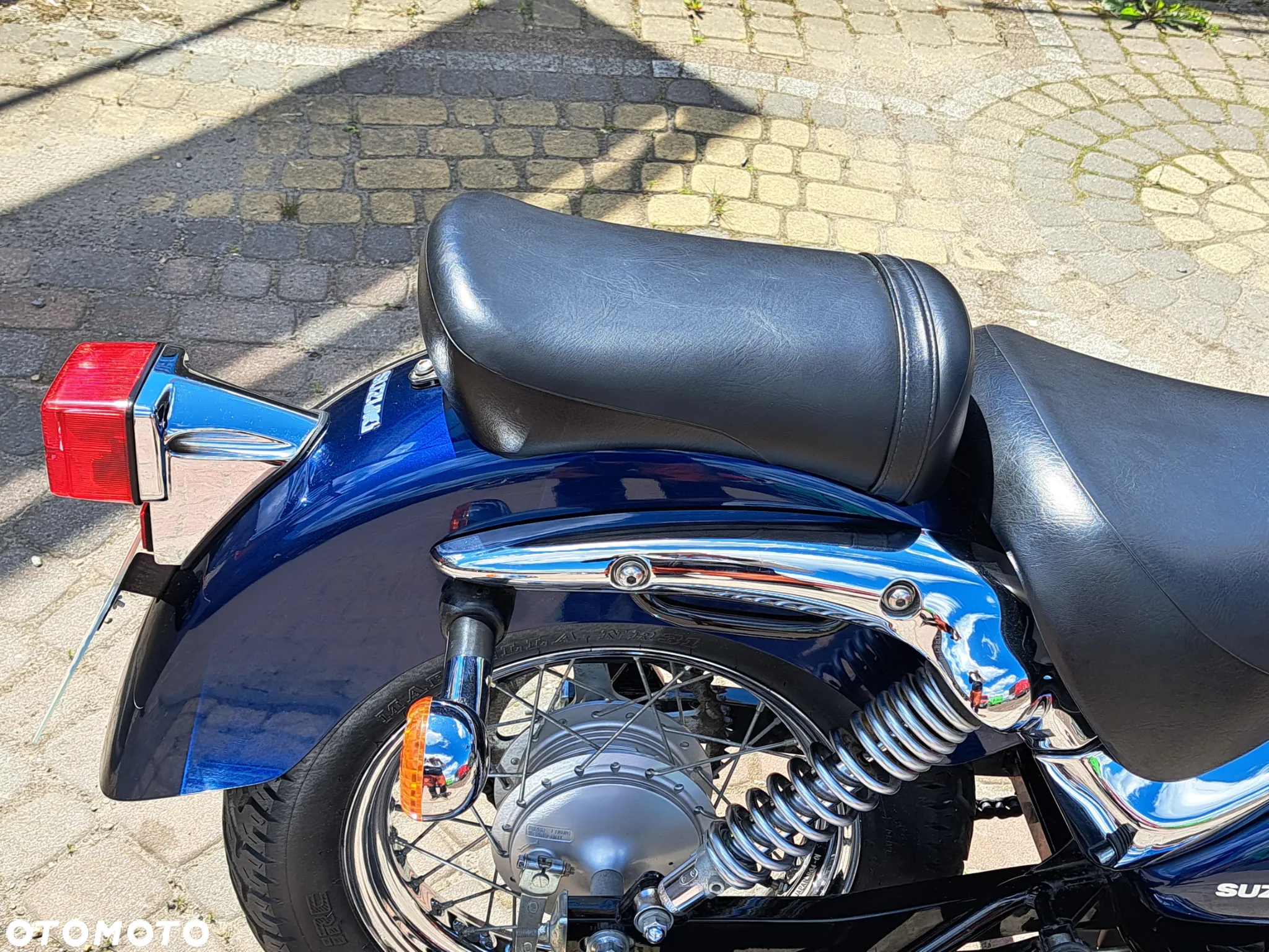 Suzuki Intruder - 6