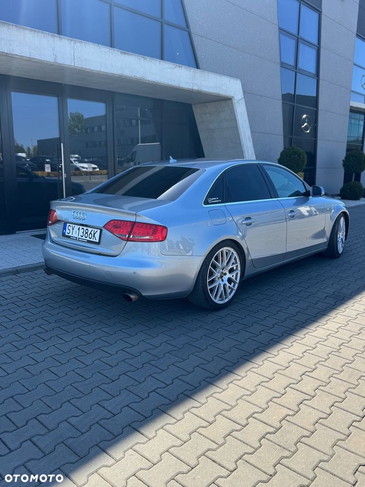 Audi A4 Limousine 2.0 TFSI Limited Edition - 3