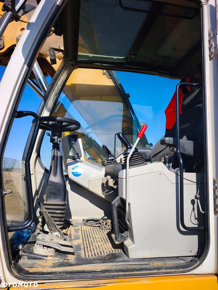Liebherr A904C Litronic - 2