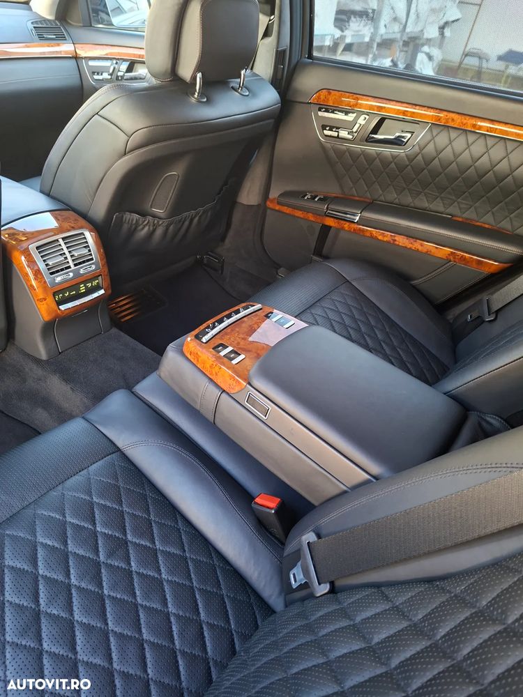 Mercedes-Benz AMG - 8