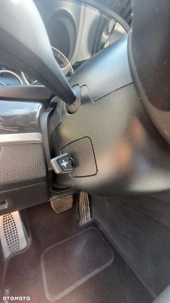 BMW Seria 5 528i - 21