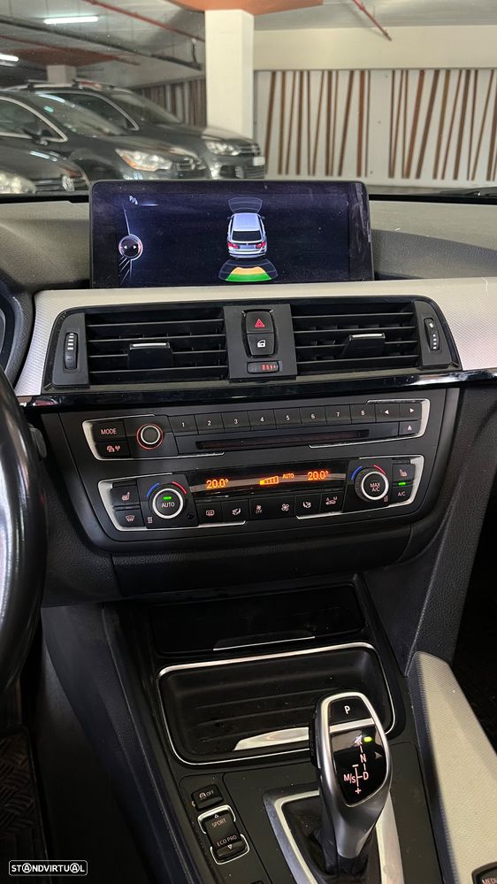 BMW 320 d Auto Pack M - 34