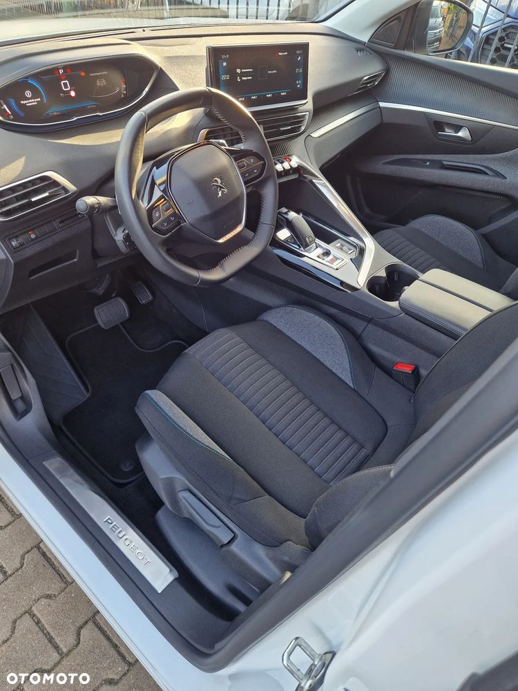 Peugeot 3008 - 10