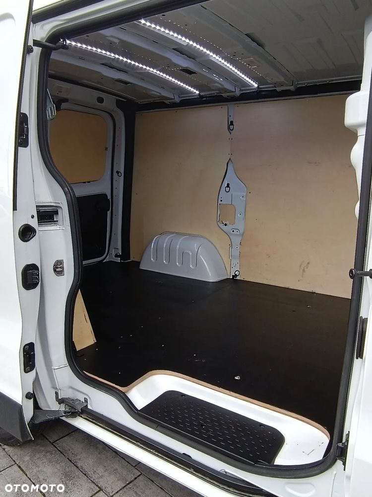 Renault TRAFIC - 18