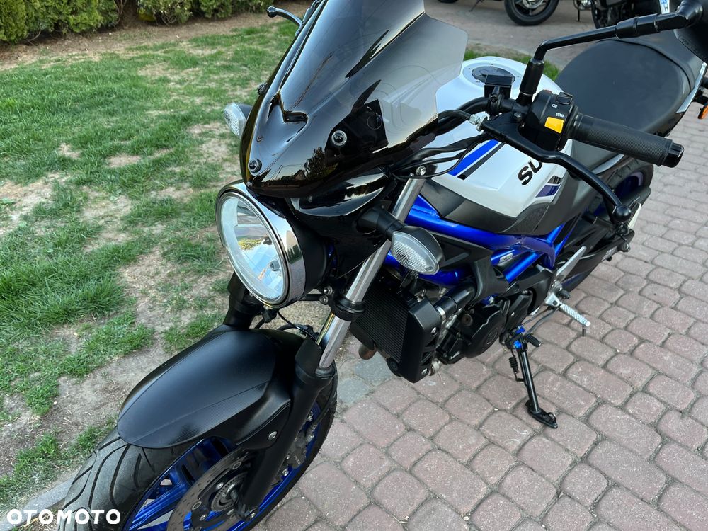 Suzuki SV - 20