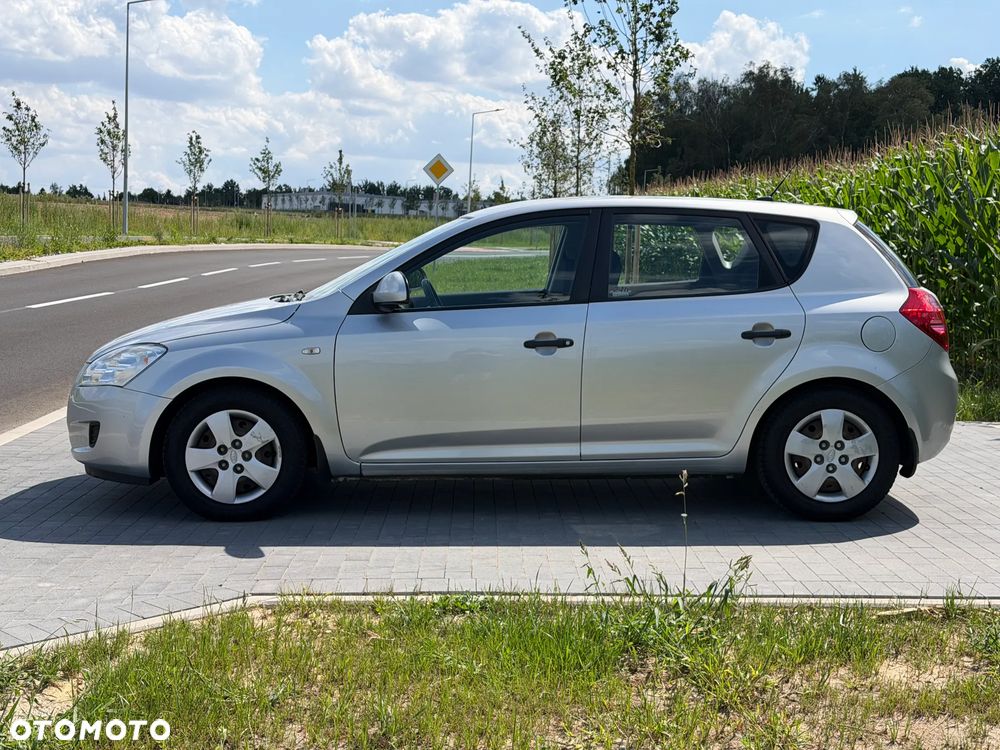Kia Ceed 1.6 Crdi Comfort - 8