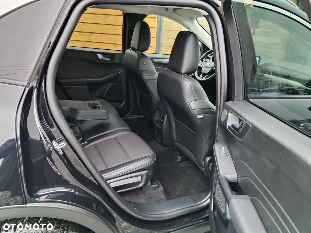 Ford Kuga 2.0 EcoBlue 4x4 TITANIUM X - 28