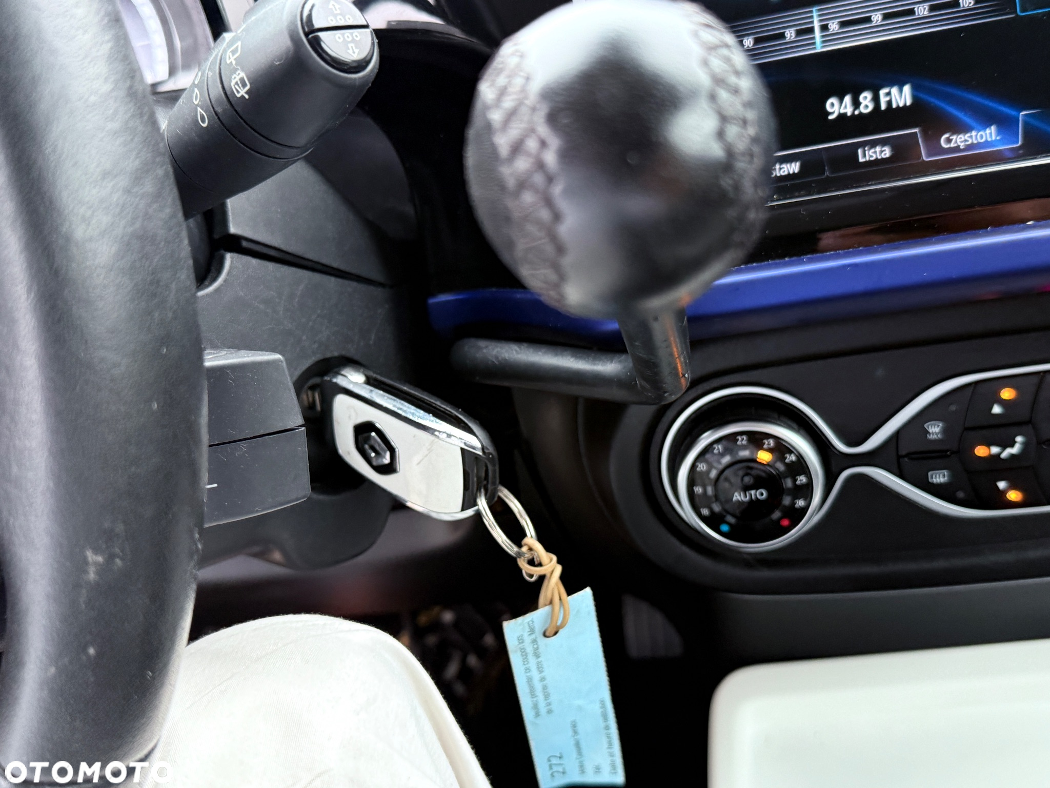 Renault Twingo ENERGY TCe 90 EDC Cosmic - 27