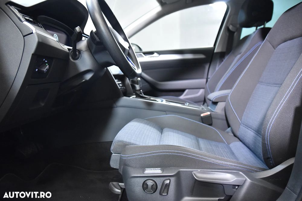 VOLKSWAGEN Passat 2022 — imagine 23