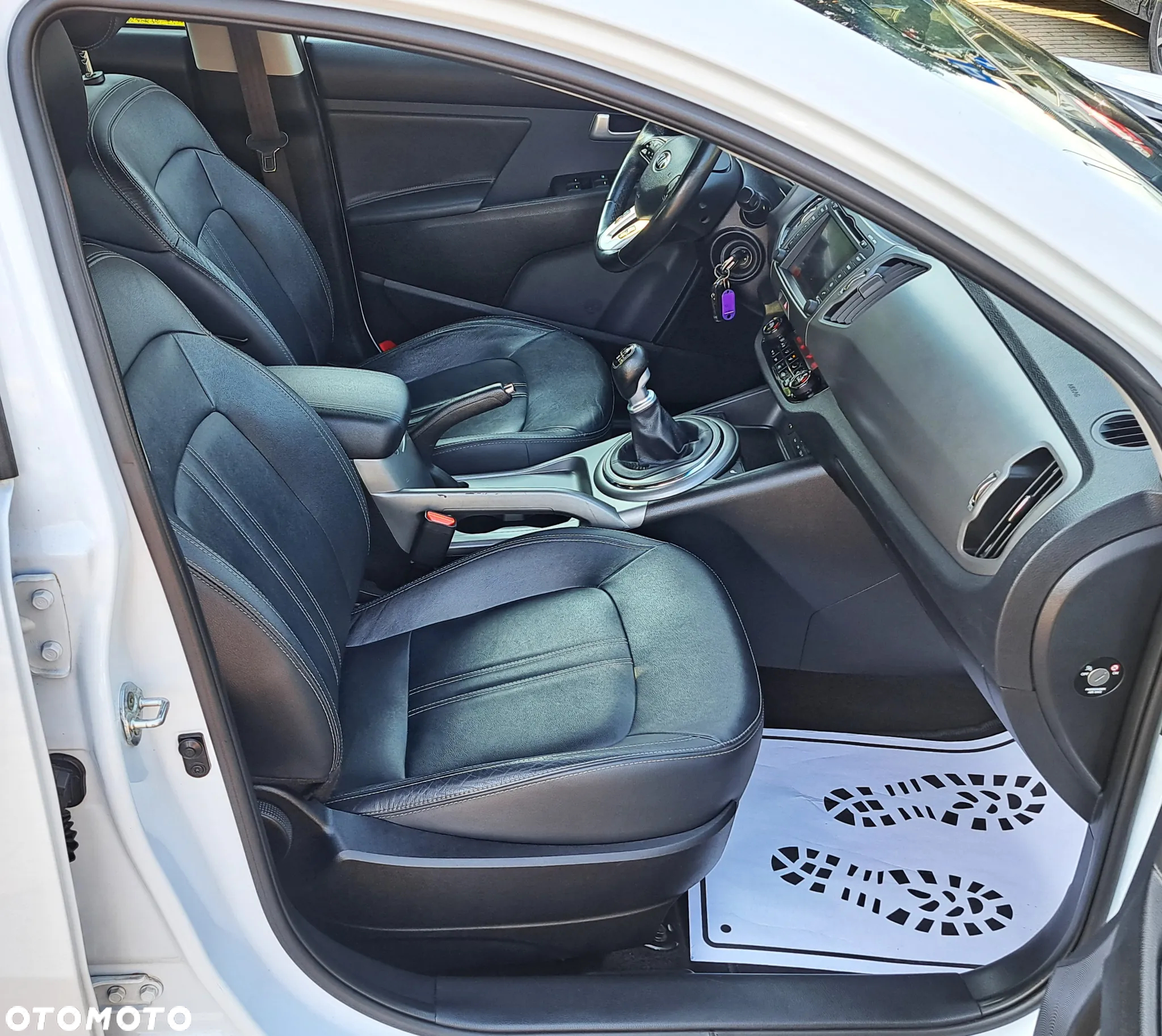 Kia Sportage 1.7 CRDI Business Line L 2WD - 23