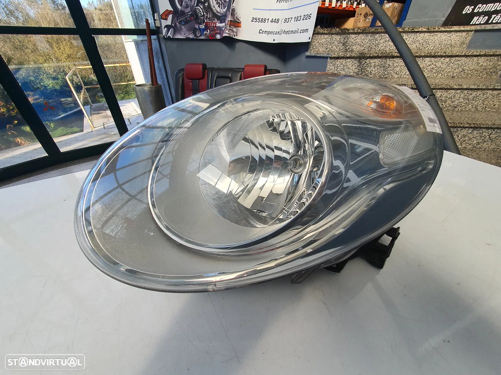 Farol Esquerdo Fiat 500L / 51883593 - 1