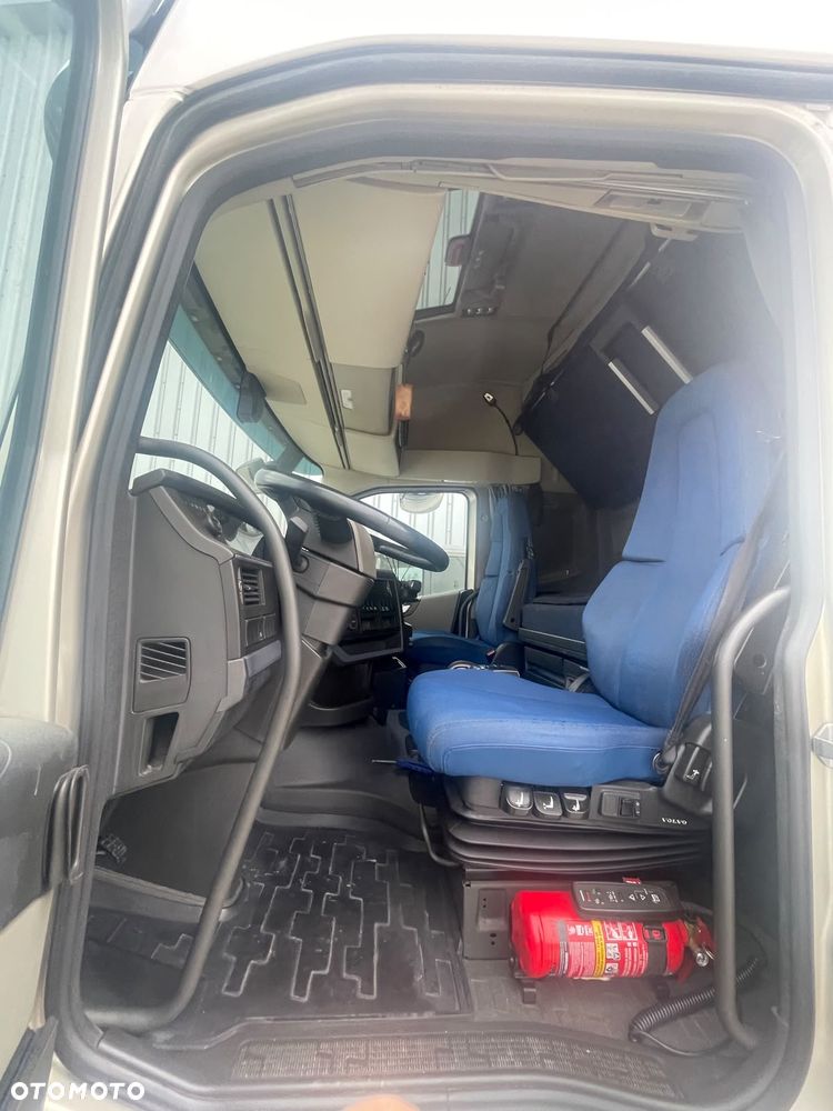 Volvo FH 460 GLOBETROTTER I-SAVE - 9