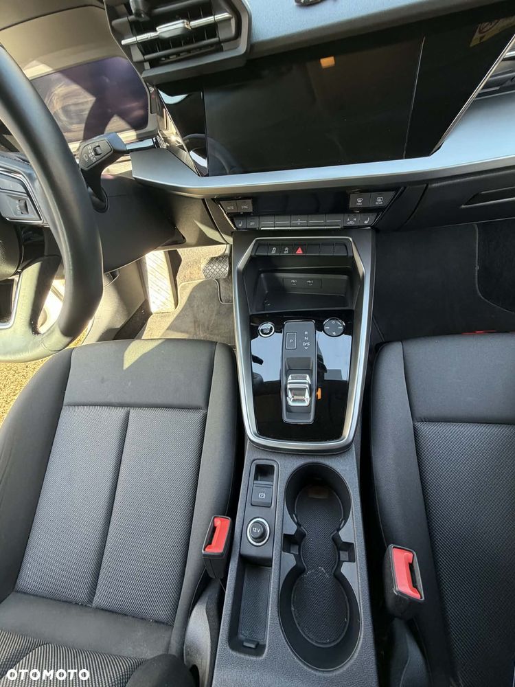 Audi A3 Limousine 35 TFSI S tronic - 19