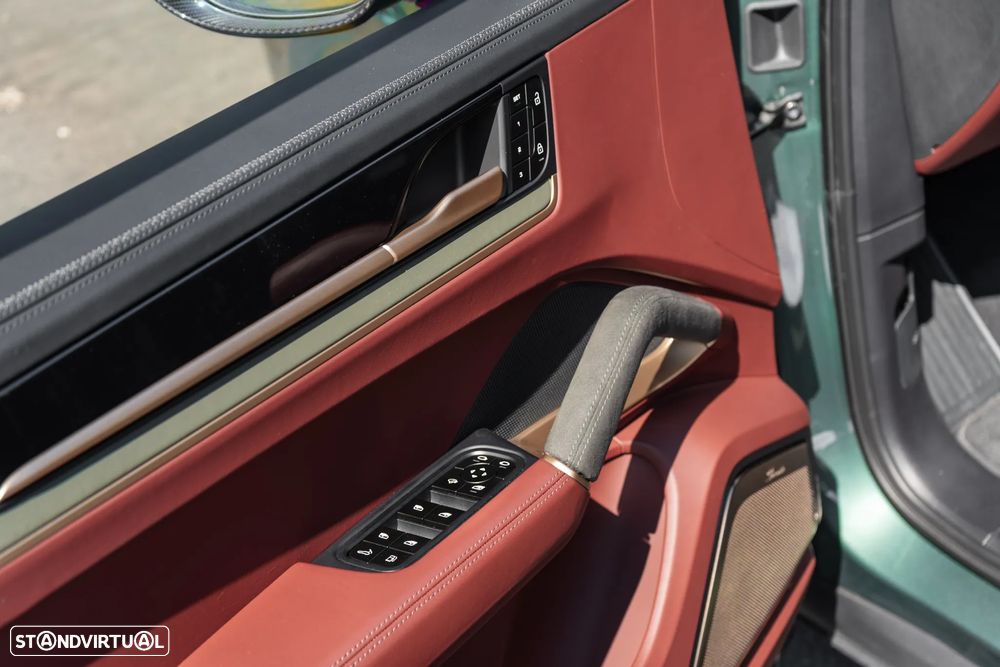 Porsche Cayenne Turbo E-Hybrid - 14